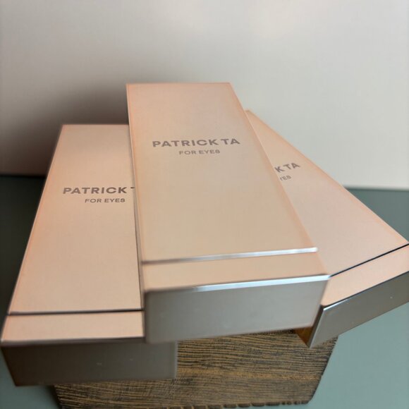 PATRICK TA  Major Dimension Eye Illusion Eyeshadow Duo - Picture 2 of 3